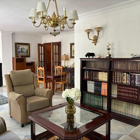 Amplio Piso Centrico Apartment Уелва Екстериор снимка