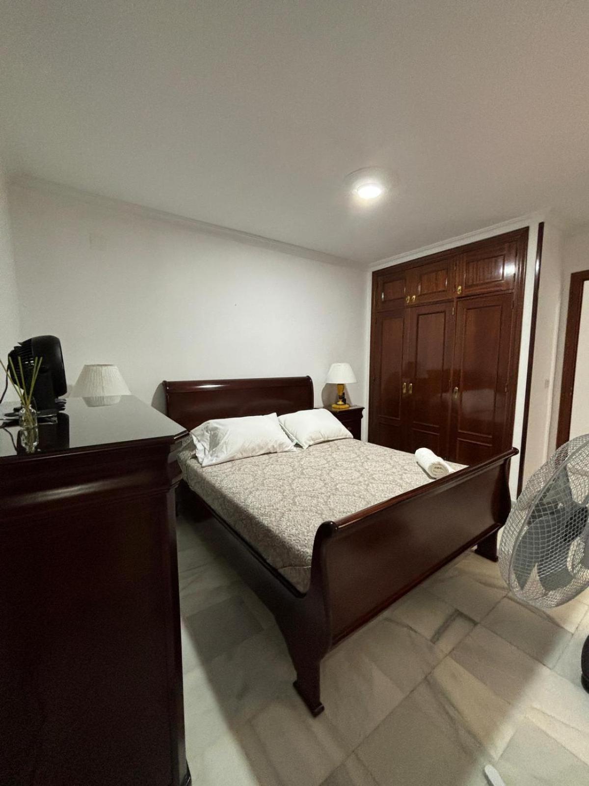 Amplio Piso Centrico Apartment Уелва Екстериор снимка