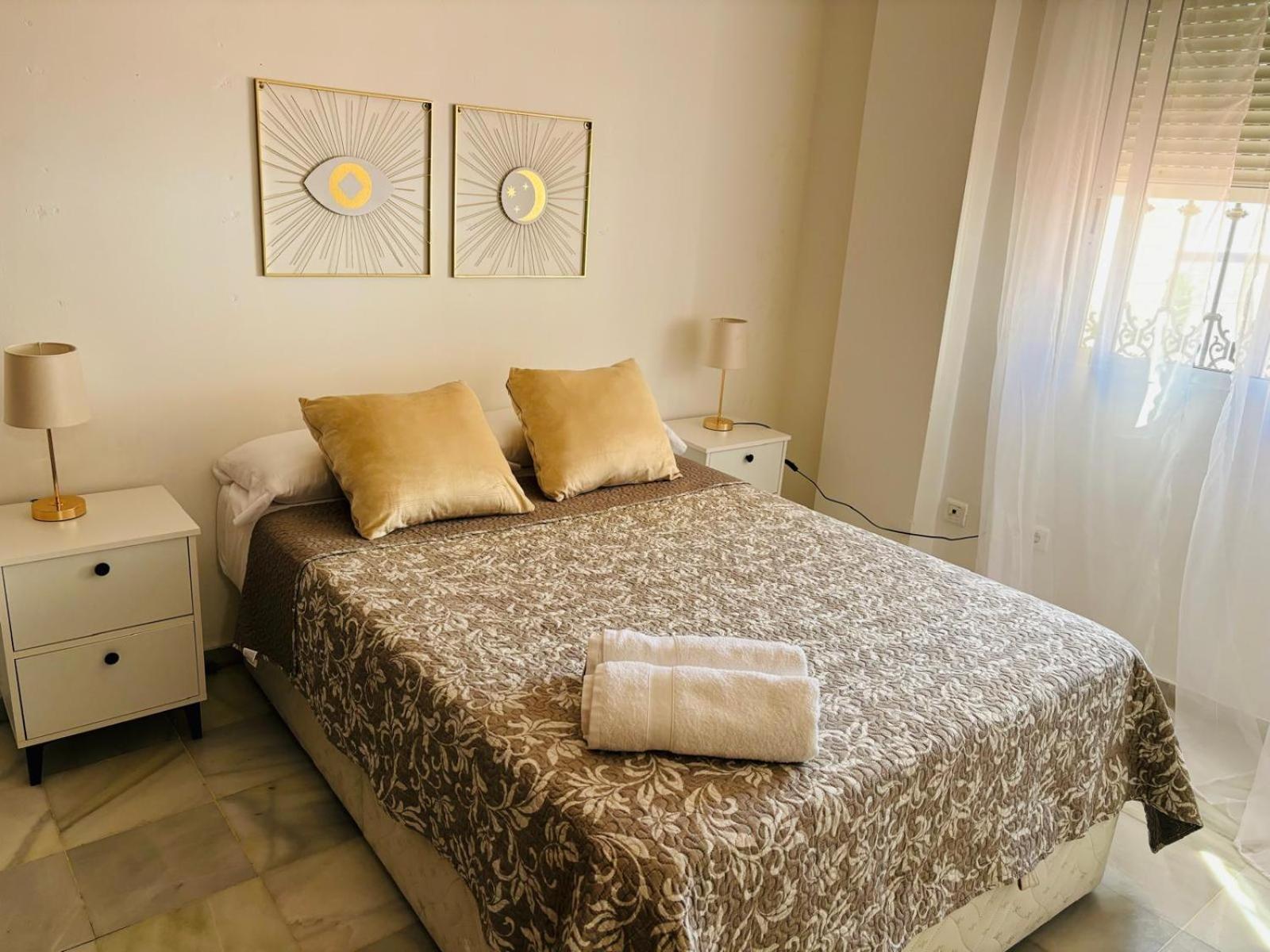 Amplio Piso Centrico Apartment Уелва Екстериор снимка